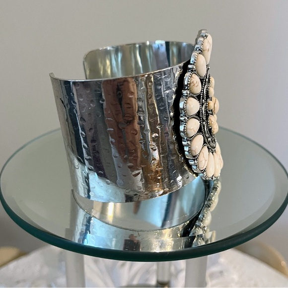 Silver and White Statement Cuff Bracelet - Picture 2 of 3